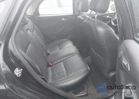 2012 Ford Focus Titanium from USA, damaged, VIN 1FAHP3J29CL125197